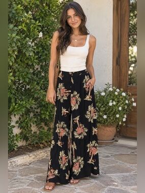 Vintage Hawaiian Pants Cropped Monkeys Palm Trees Cruise coastal vacation resort